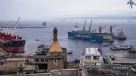 Valparaíso Port to Santiago: Wine Country & City Highlights