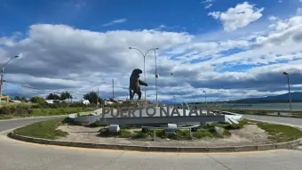 Full-Day Torres del Paine & Milodon Cave Tour